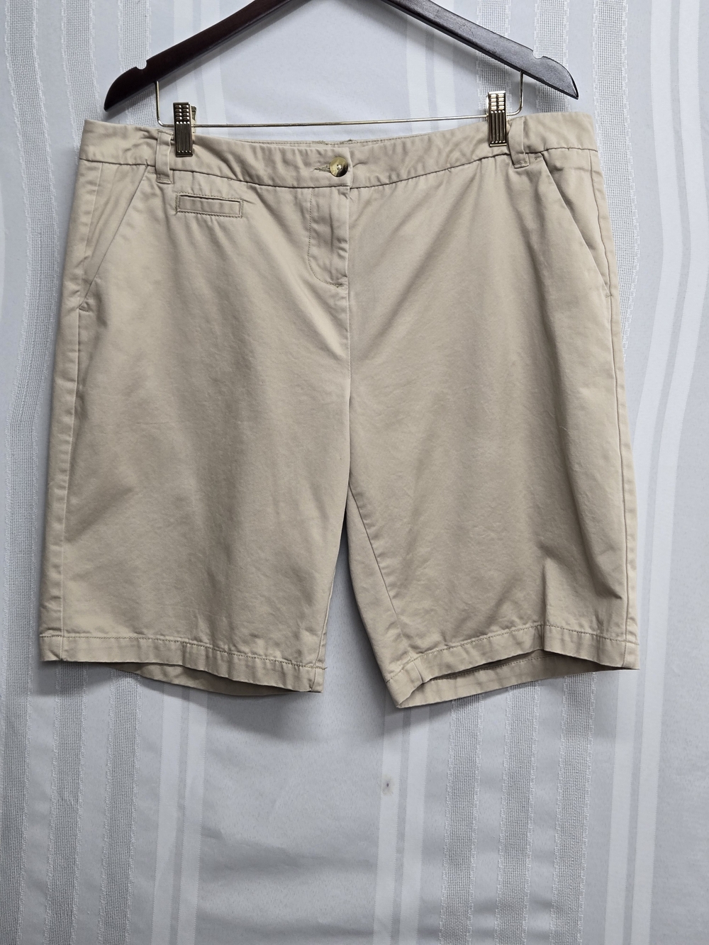 NEXT Beige Women's Chino Shorts SIZE 16